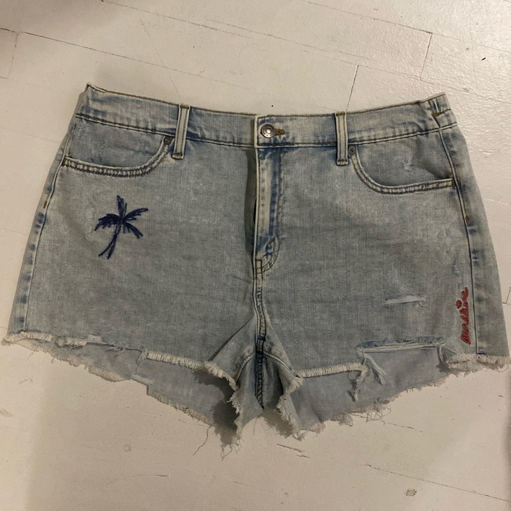 NWT Aerie Daydream Denim Shorts size Large